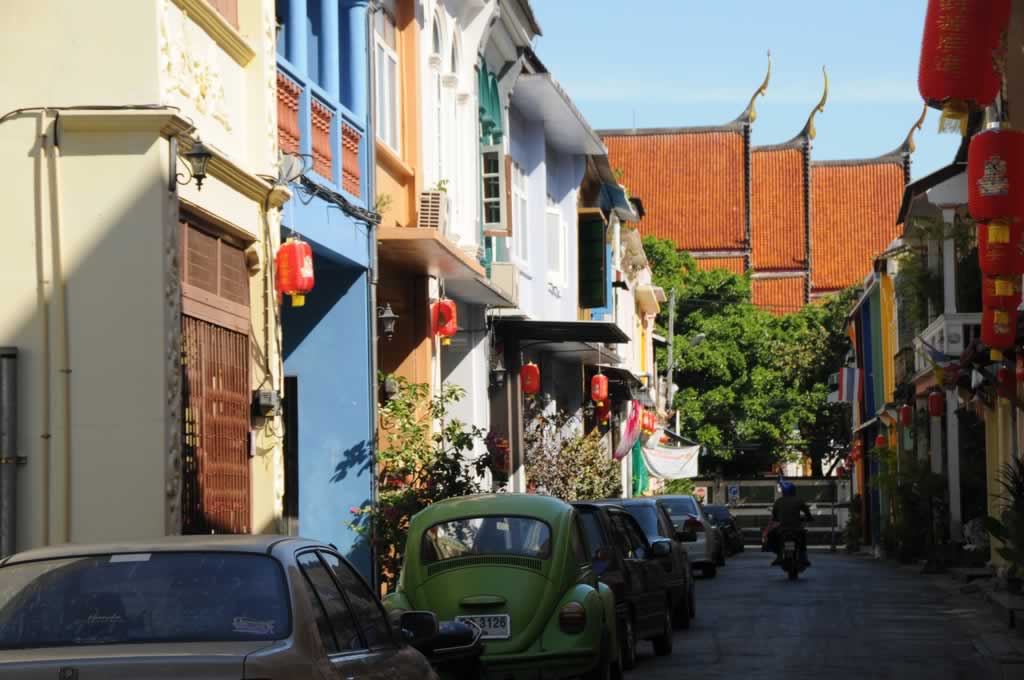 Discover side street in Old Phuket Town on a full day tour Phuket 