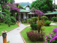 Eden Bungalow Resort 